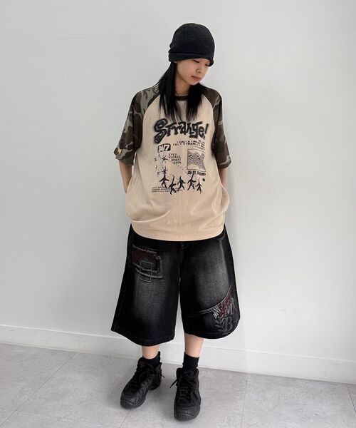 MAINBOOTH(メインブース)の「ストレンジドリームTシャツ(CAMO)(Tシャツ/カットソー・レディース・その他・3/1/2)」の3枚目の写真
