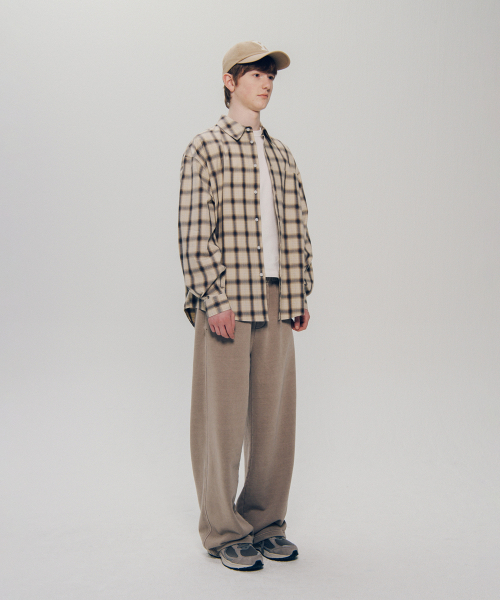 YALE（イェール）の「ルーズフィットマルチチェックシャツ_ベージュ（シャツ/ブラウス・レディース・その他・LARGE/X-LARGE）」の11枚目の写真