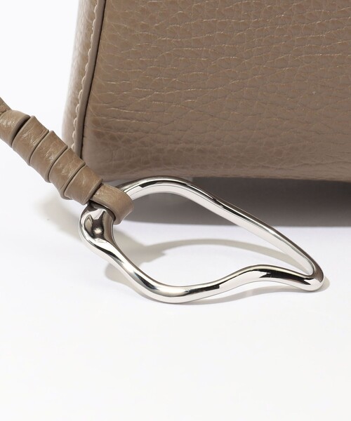 CAFUNE（カフネ）の「■CAFUNE  STANCE バッグ（ハンドバッグ・レディース・ブラック/アッシュブラウン・FREE）」の18枚目の写真