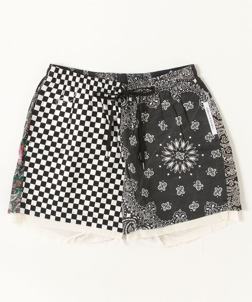 Children of the discordance(チルドレン オブ ザ ディスコ-ダンス)の「Children of the discordance / BANDANA PATCH WORK SHORT PANTS / COTDPT-328B(チノパンツ・メンズ・ネイビー/ブラウン/ブラック/ターコイズブルー/ブラック系その他・2/3/1)」の2枚目の写真