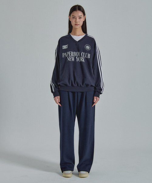 PAPERBOY(ペーパーボーイ)の「ピンタックワイドスウェットパンツ-ネイビー(スウェットパンツ・レディース・その他・LARGE/MEDIUM/SMALL/X-LARGE)」の2枚目の写真