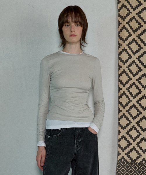AOPT(アオプト)の「LAYERED LONG SLEEVE T-SHIRT - LIGHT SAGE(Tシャツ/カットソー・レディース・その他・SMALL)」の1枚目の写真