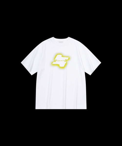 EPISODE UNTITLED（エピソードアンタイトルド）の「シグニチャープリンティングTシャツホワイト（Tシャツ/カットソー・レディース・その他・2/3）」の2枚目の写真