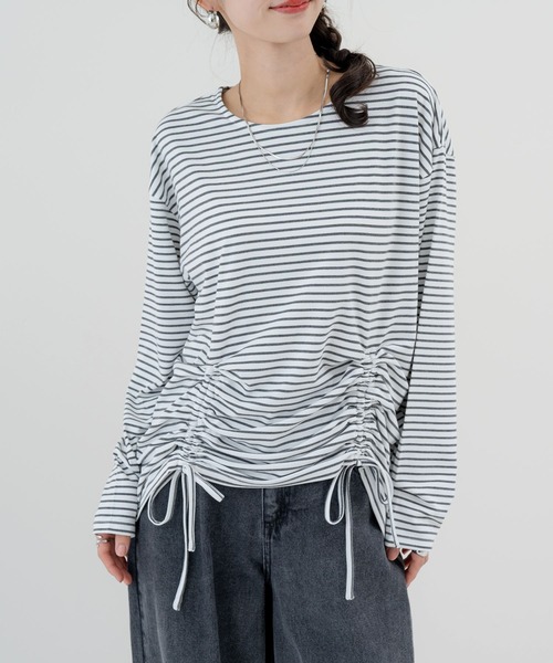 SABUROKU(サブロク)の「【SABUROKU】きゅっと絞った シルエットが可愛い 裾ドロストプルオーバー(Tシャツ/カットソー・レディース・グレー/ブルー/ブラウン・M)」の7枚目の写真