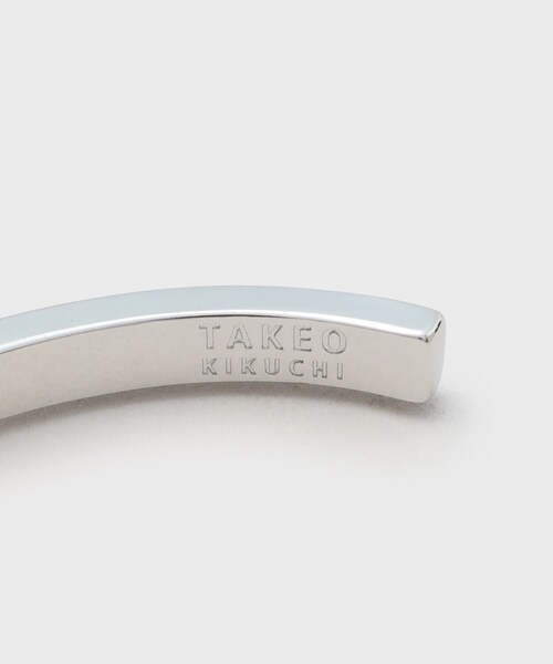 TAKEO KIKUCHI（タケオキクチ）の「モノトーンエポラインバングル（ブレスレット・メンズ・シルバー/シルバー系その他・00）」の5枚目の写真