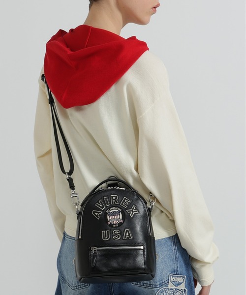 AVIREX（アヴィレックス）の「《直営店限定》VARSITY LEATHER MINI BACKPACK（バックパック/リュック・レディース・ブラック/レッド・F）」の6枚目の写真