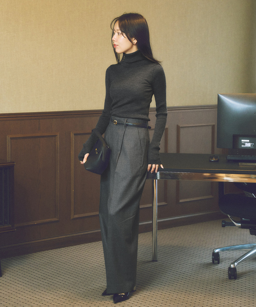 plage(プラージュ)の「toulou wide slax パンツ(スラックス・レディース・チャコールグレー/キャメル・38/34)」の7枚目の写真