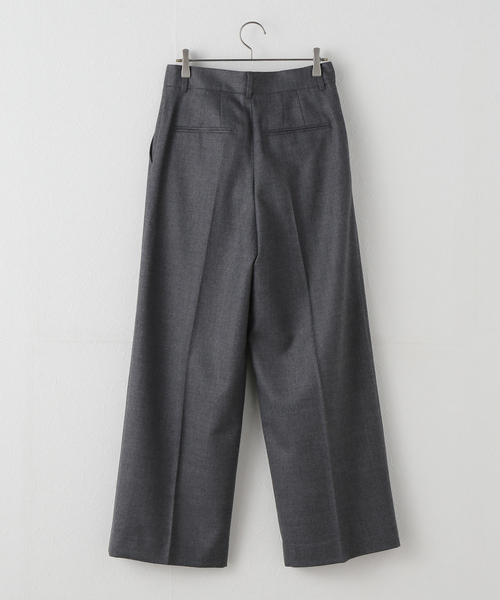 plage(プラージュ)の「toulou wide slax パンツ(スラックス・レディース・チャコールグレー/キャメル・38/34)」の15枚目の写真