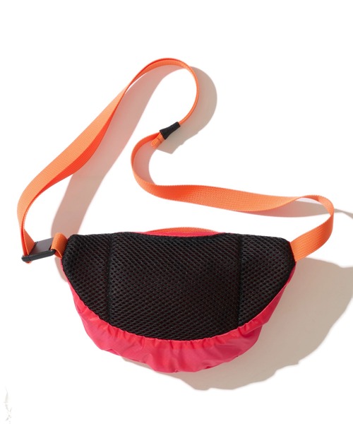 COBMASTER(コブマスター)の「【COBMASTER / コブマスター】BLOOM WAIST BAG(ボディバッグ/ウエストポーチ・レディース・ブルー/グリーン/ピンク・FREE)」の12枚目の写真
