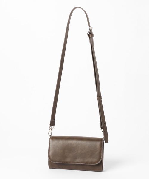 LOWRYS FARM（ローリーズファーム）の「フェイクレザー２ＷＡＹウエストポーチ　640622（ボディバッグ/ウエストポーチ・レディース・ブラウン/ブラック・FREE）」の7枚目の写真