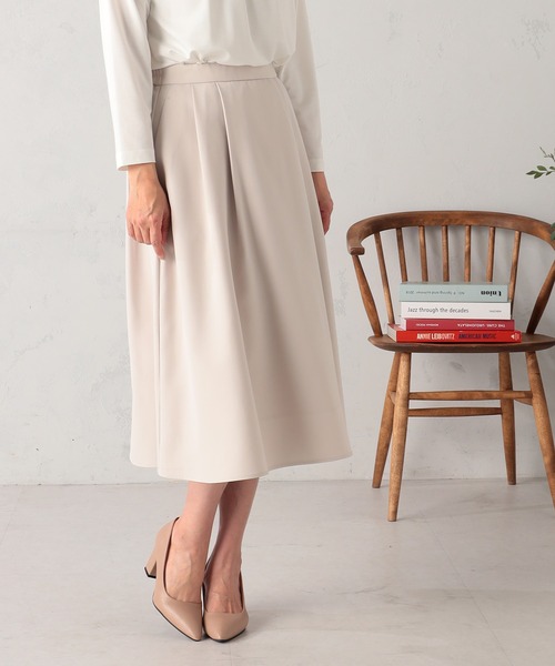 GALLORIA（ギャローリア）の「【セットアップで着られる】キレメクタックスカート（スカート・レディース・ネイビー/ライトベージュ・L/LL/M/S）」の2枚目の写真