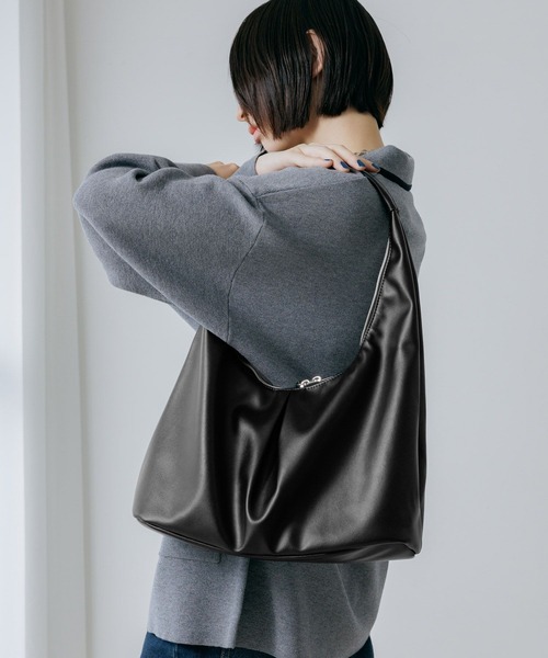 PAGEBOY（ページボーイ）の「トライアングルBAG（トートバッグ・レディース・ブラック/イエロー・FREE）」の22枚目の写真