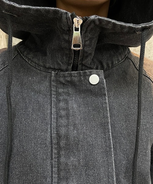 ROGER AND RAW(ロジャーアンドロウ)の「デニムフーディージップブルゾン(デニムジャケット・レディース・ブラック/ブルー・FREE)」の15枚目の写真