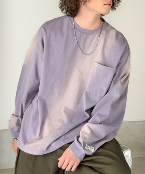 Java(ジャバ)の「《JaVaジャバコラボ》垢抜け!大人のストリートstyleを作る。綿100%スプレーダイオーバーサイズTシャツ(長袖)(Tシャツ/カットソー・メンズ・ライトブルー/ブラック/パープル/ブラウン・LARGE/MEDIUM/X-LARGE)」の4枚目の写真