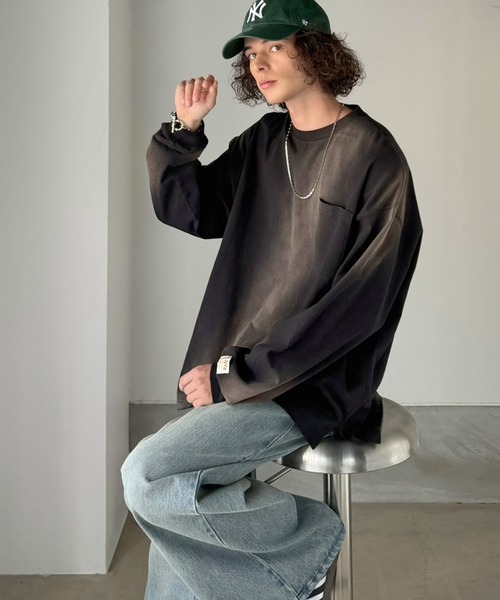 Java(ジャバ)の「《JaVaジャバコラボ》垢抜け!大人のストリートstyleを作る。綿100%スプレーダイオーバーサイズTシャツ(長袖)(Tシャツ/カットソー・メンズ・ライトブルー/ブラック/パープル/ブラウン・LARGE/MEDIUM/X-LARGE)」の16枚目の写真