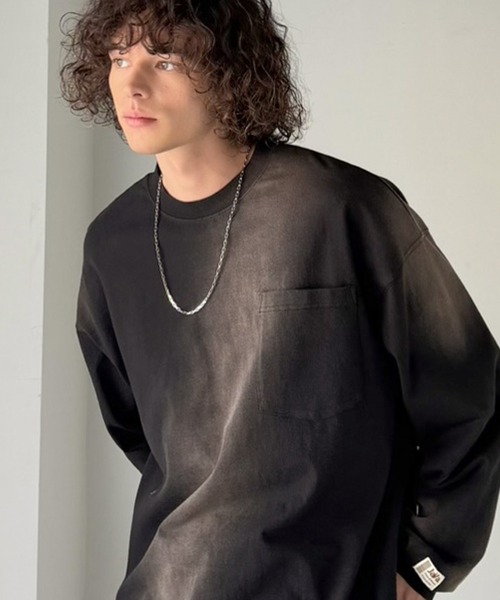 Java(ジャバ)の「《JaVaジャバコラボ》垢抜け!大人のストリートstyleを作る。綿100%スプレーダイオーバーサイズTシャツ(長袖)(Tシャツ/カットソー・メンズ・ライトブルー/ブラック/パープル/ブラウン・LARGE/MEDIUM/X-LARGE)」の17枚目の写真