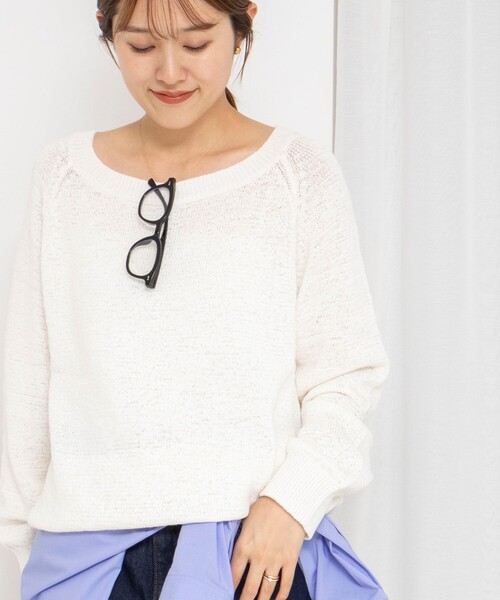 Rie Miller(リエミラー)の「《手洗い可能》ボートネックプルオーバーテープヤーン(ニット/セーター・レディース・ベージュ/ホワイト/ライトブルー/ブラック・38)」の17枚目の写真