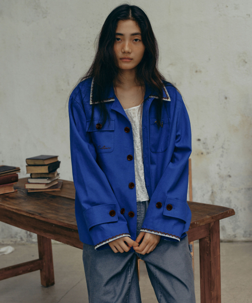 FRITUR(フリーター)の「Embroidery Work Jacket Blue_F243JK02(ナイロンジャケット・レディース・ブルー・S/M/L)」の3枚目の写真