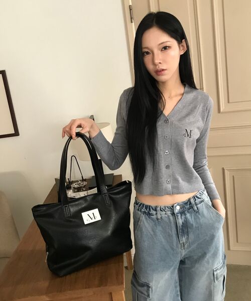 MUCENT(ムセント)の「リエンヌサイドジッパーレザーショルダーバッグ 男女共用 (2カラー)(ショルダーバッグ・レディース・ブラック/ブラウン・FREE)」の22枚目の写真