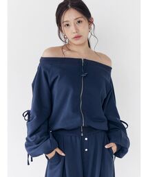 CALNAMUR | フロントジップオフショルスウェット(スウェット)