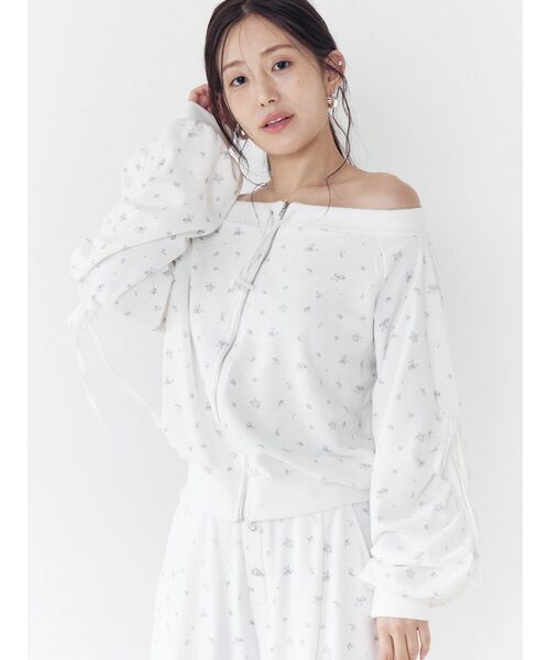 CALNAMUR（カルナムール）の「フロントジップオフショルスウェット（スウェット・レディース・グレー/ネイビー/ホワイト・FREE）」の7枚目の写真