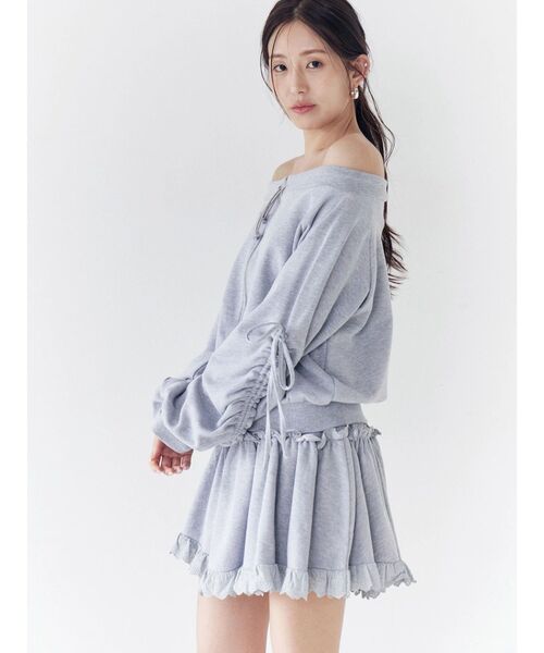 CALNAMUR（カルナムール）の「フロントジップオフショルスウェット（スウェット・レディース・グレー/ネイビー/ホワイト・FREE）」の12枚目の写真