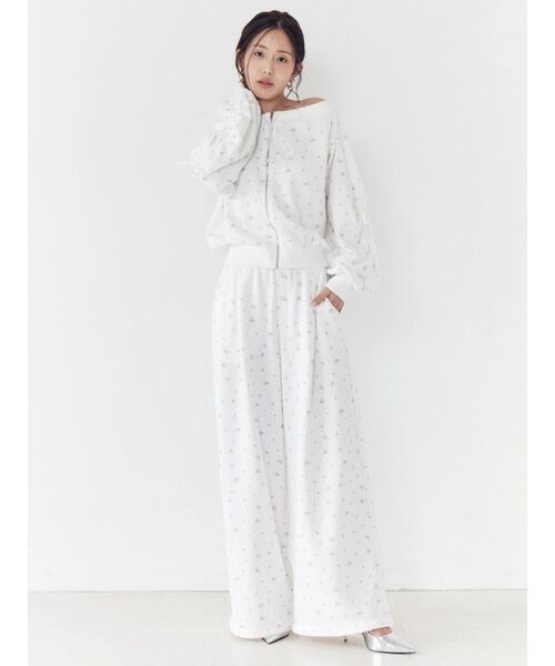 CALNAMUR（カルナムール）の「フロントジップオフショルスウェット（スウェット・レディース・グレー/ネイビー/ホワイト・FREE）」の14枚目の写真