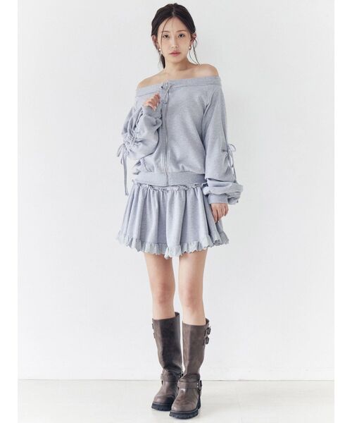 CALNAMUR（カルナムール）の「フロントジップオフショルスウェット（スウェット・レディース・グレー/ネイビー/ホワイト・FREE）」の5枚目の写真