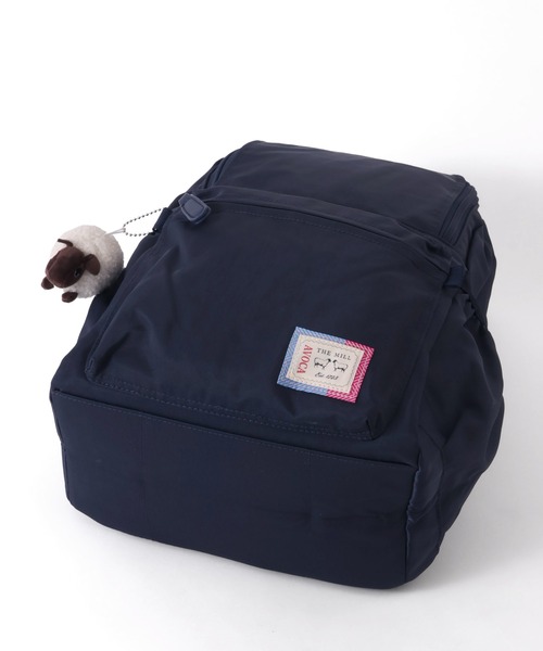 AVOCA(アヴォカ)の「【AVOCA/アヴォカ】Backpack/チャーム付き バックパック(バックパック/リュック・レディース・ネイビー/ベージュ・FREE)」の12枚目の写真