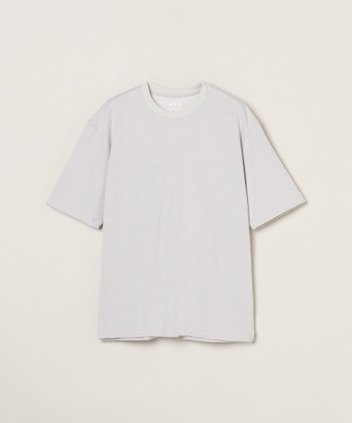 three dots(スリードッツ)の「フューズ ダブルフェイス Tシャツ(Tシャツ/カットソー・メンズ・ベージュ/グレー・SMALL/MEDIUM/LARGE)」の3枚目の写真