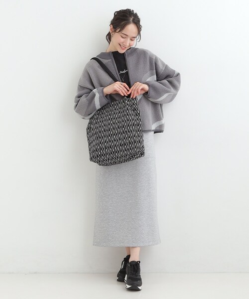 SHOO・LA・RUE（シューラルー）の「【インド製/選べる4柄】ジャカードトートバッグ（トートバッグ・レディース・ピンク系8/ベージュ系3/イエロー系3/ブラック系3・00）」の6枚目の写真