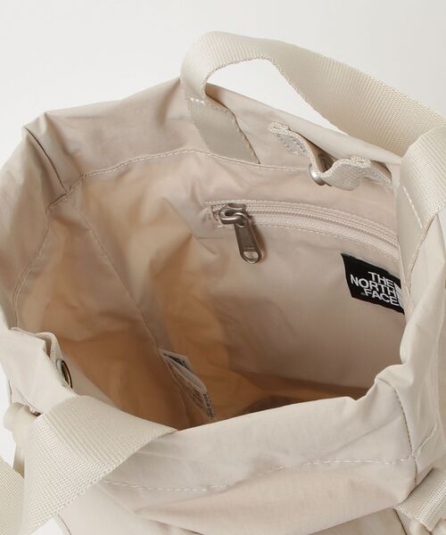 THE NORTH FACE(ザノースフェイス)の「国内未発売 THE NORTH FACE(ザ・ノースフェイス)/BREEZE BUCKET BAG(ショルダーバッグ・レディース・ホワイト系/グレー系/ピンク系/ブラック系・FREE)」の7枚目の写真