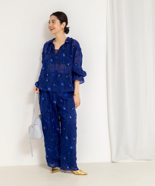 NOLLEY’S（ノーリーズ）の「《セットアップ対応》【KIRYU】 MIXウォッシャブルフラワー柄ジャガードパンツ（その他パンツ・レディース・ロイヤルブルー・38）」の19枚目の写真