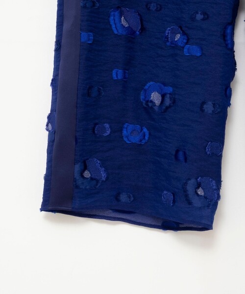 NOLLEY’S（ノーリーズ）の「《セットアップ対応》【KIRYU】 MIXウォッシャブルフラワー柄ジャガードパンツ（その他パンツ・レディース・ロイヤルブルー・38）」の8枚目の写真