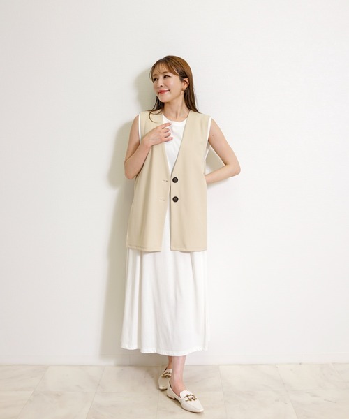 Belta attrice（ベルタアトリーチェ）の「ノーカラーサイドベルト 2ボタン ジレベスト/レイヤード 秋冬（ベスト・レディース・ライトベージュ/ライトブラウン/キナリ・FREE）」の12枚目の写真
