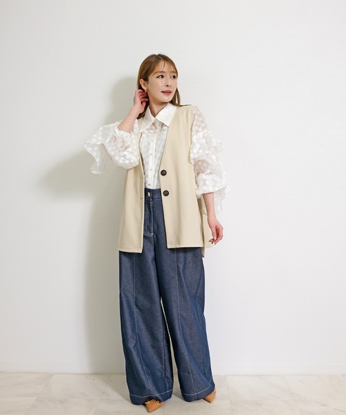 Belta attrice（ベルタアトリーチェ）の「ノーカラーサイドベルト 2ボタン ジレベスト/レイヤード 秋冬（ベスト・レディース・ライトベージュ/ライトブラウン/キナリ・FREE）」の6枚目の写真