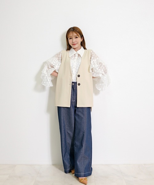 Belta attrice（ベルタアトリーチェ）の「ノーカラーサイドベルト 2ボタン ジレベスト/レイヤード 秋冬（ベスト・レディース・ライトベージュ/ライトブラウン/キナリ・FREE）」の8枚目の写真