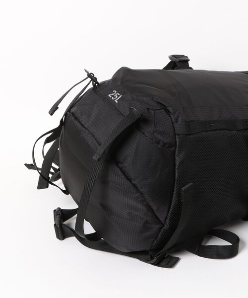 Gramicci(グラミチ)の「●GRAMICCI●DAY PACK 25L(ショルダーバッグ・メンズ・オリーブ/ブラック・FREE)」の21枚目の写真