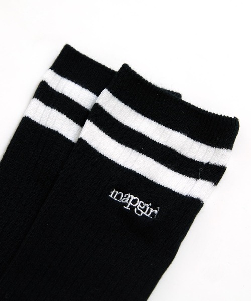 ANAP GiRL(アナップガール)の「ライン入り 刺繍ハイソックス(ソックス/靴下・キッズ・ブラック/ホワイト・F)」の11枚目の写真