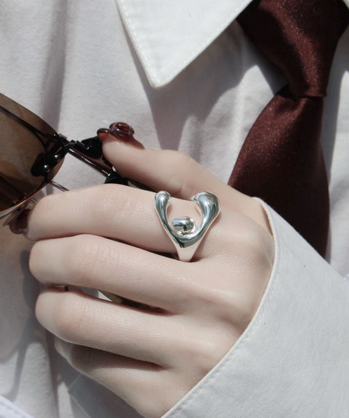 Soierie(ソワリー)の「ビジョンズ リング / Visions ring(リング・レディース・シルバー/ゴールド・FREE)」の2枚目の写真