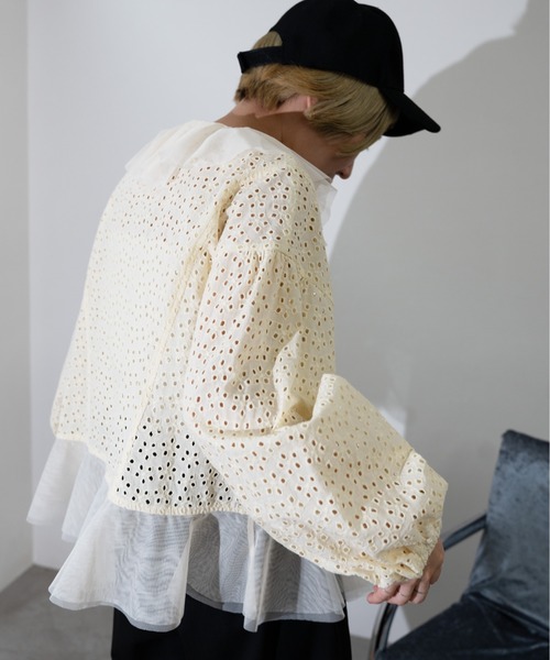 MIDVEIN(ミッドヴェイン)の「cutting lace x tulle blouse(シャツ/ブラウス・レディース・ブラック/ライトイエロー/ホワイト・FREE)」の7枚目の写真