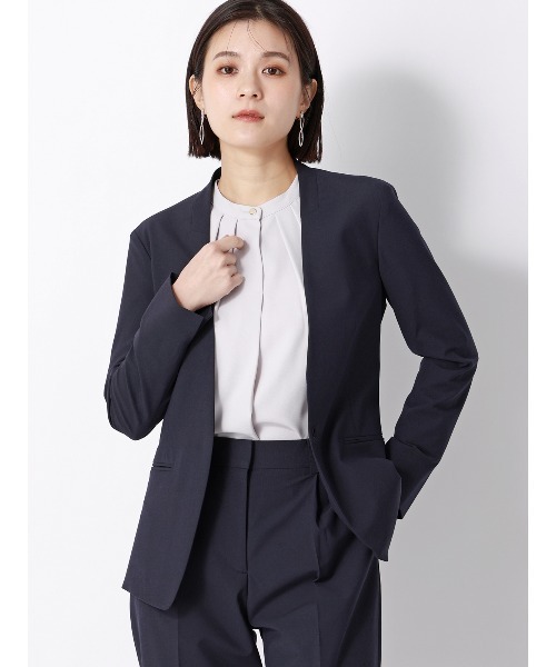 SUIT SQUARE（スーツスクエア）の「ジャケット Vカラー ウォッシャブル ストレッチ UVカット TRトロピカル 無地（テーラードジャケット・レディース・カーキ/ネイビー・40(11号)/38(9号)/36(7号)）」の2枚目の写真