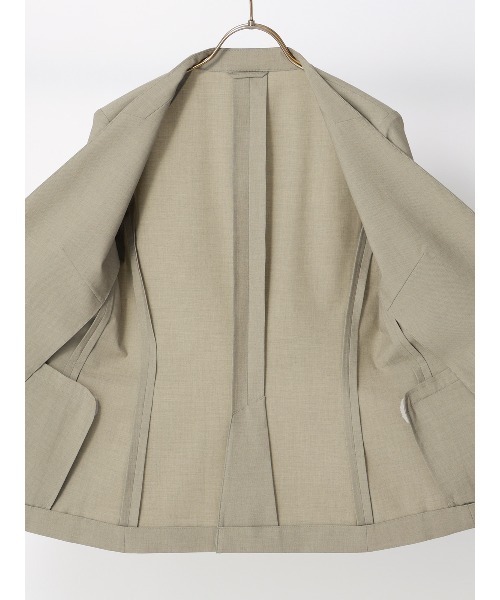 SUIT SQUARE（スーツスクエア）の「ジャケット Vカラー ウォッシャブル ストレッチ UVカット TRトロピカル 無地（テーラードジャケット・レディース・カーキ/ネイビー・40(11号)/38(9号)/36(7号)）」の19枚目の写真