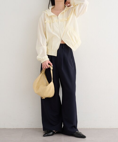 Kastane(カスタネ)の「【一部店舗限定】B フェイクレザームーンBAG(ハンドバッグ・レディース・アイボリー/ブラック/イエロー・FREE)」の8枚目の写真