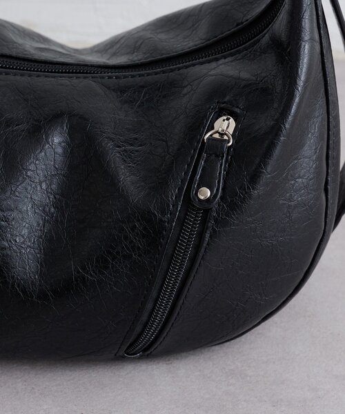 Kastane(カスタネ)の「【一部店舗限定】B フェイクレザームーンBAG(ハンドバッグ・レディース・アイボリー/ブラック/イエロー・FREE)」の16枚目の写真