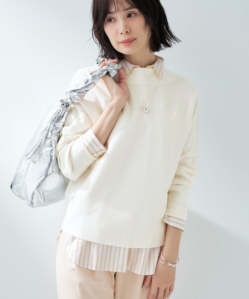 INDIVI(インディヴィ)の「【洗える/無縫製】リラックスシルエットニット(ニット/セーター・レディース・ネイビー/パープル/ライトベージュ/ホワイト・38/13/15 )」の2枚目の写真