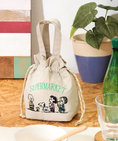 BAYFLOW（ベイフロー）の「【PEANUTS】保冷保温巾着トートS（トートバッグ・レディース・ライトグレー/ライトブルー/アイボリー/ブラック・0）」の4枚目の写真