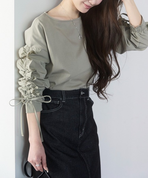 PREFERIR（プレフェリール）の「【洗える／綿混】シャーリングフリル七分袖カットソーブラウス（着丈58cm）／通勤・きれいめ・体型カバー（Tシャツ/カットソー・レディース・カーキ/オフホワイト/ブラック・FREE）」の3枚目の写真