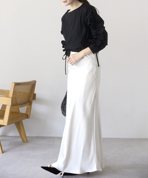 PREFERIR（プレフェリール）の「【洗える／綿混】シャーリングフリル七分袖カットソーブラウス（着丈58cm）／通勤・きれいめ・体型カバー（Tシャツ/カットソー・レディース・カーキ/オフホワイト/ブラック・FREE）」の14枚目の写真