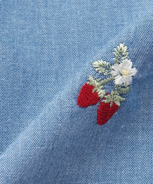 petit main(プティマイン)の「【リンク】いちごパフチュニック(シャツ/ブラウス・キッズ・ブラック/アイボリー/ブルー・130cm/80cm/110cm/120cm/90cm/100cm)」の15枚目の写真